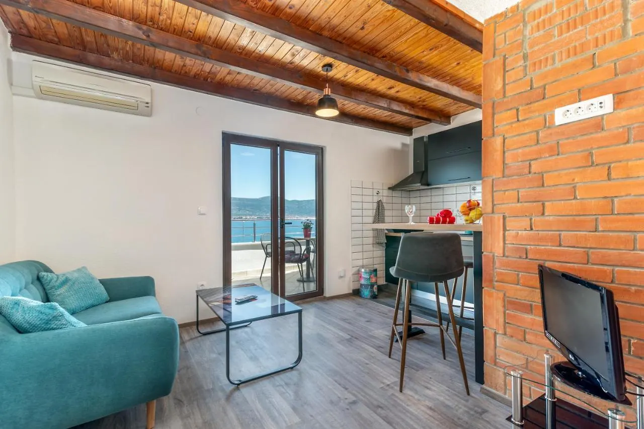 Apartment Batela Trogir